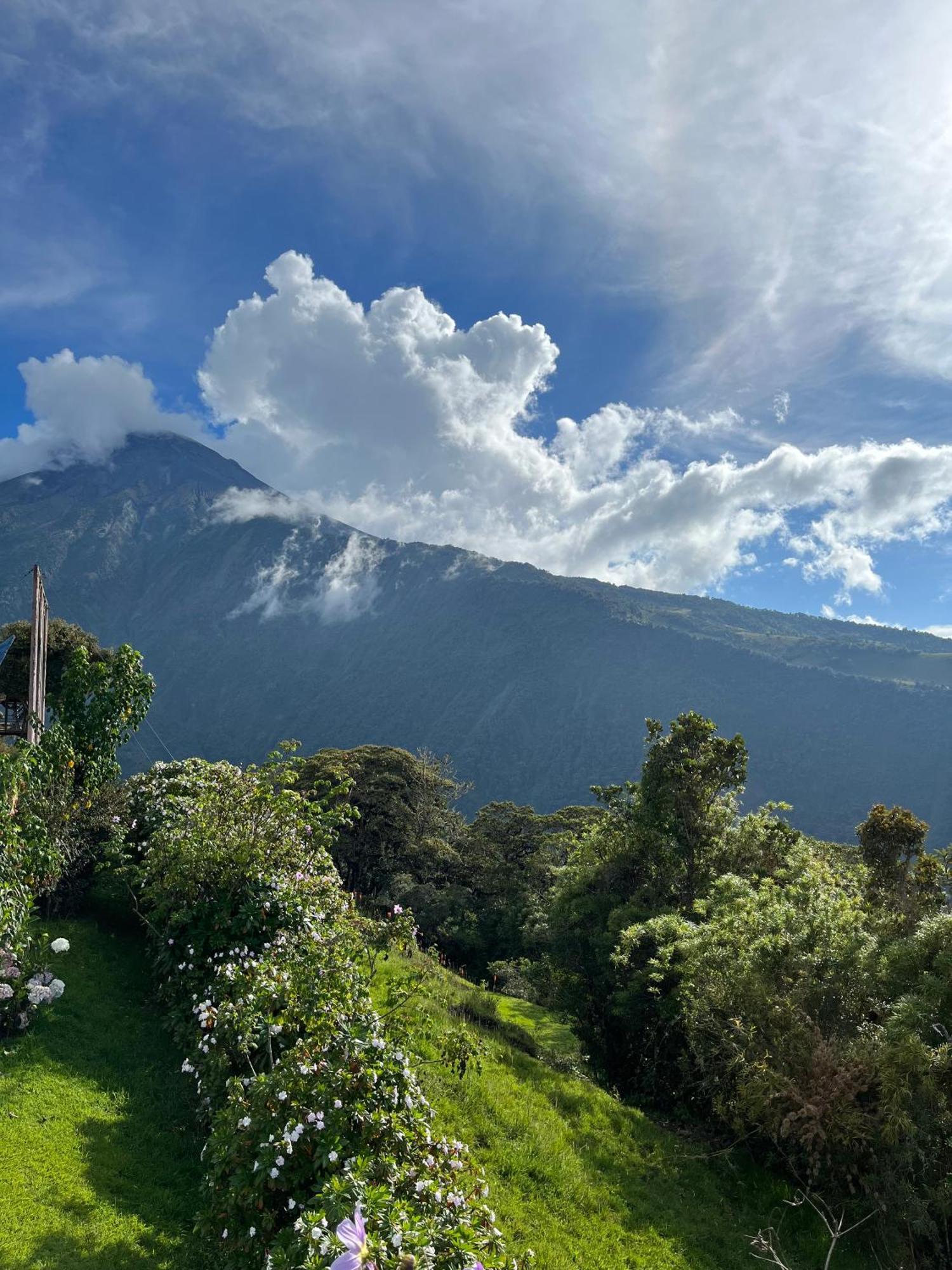 Mountain Chalet - Tungurahua Hot Springs/Aguas Termales Baños Екстериор снимка