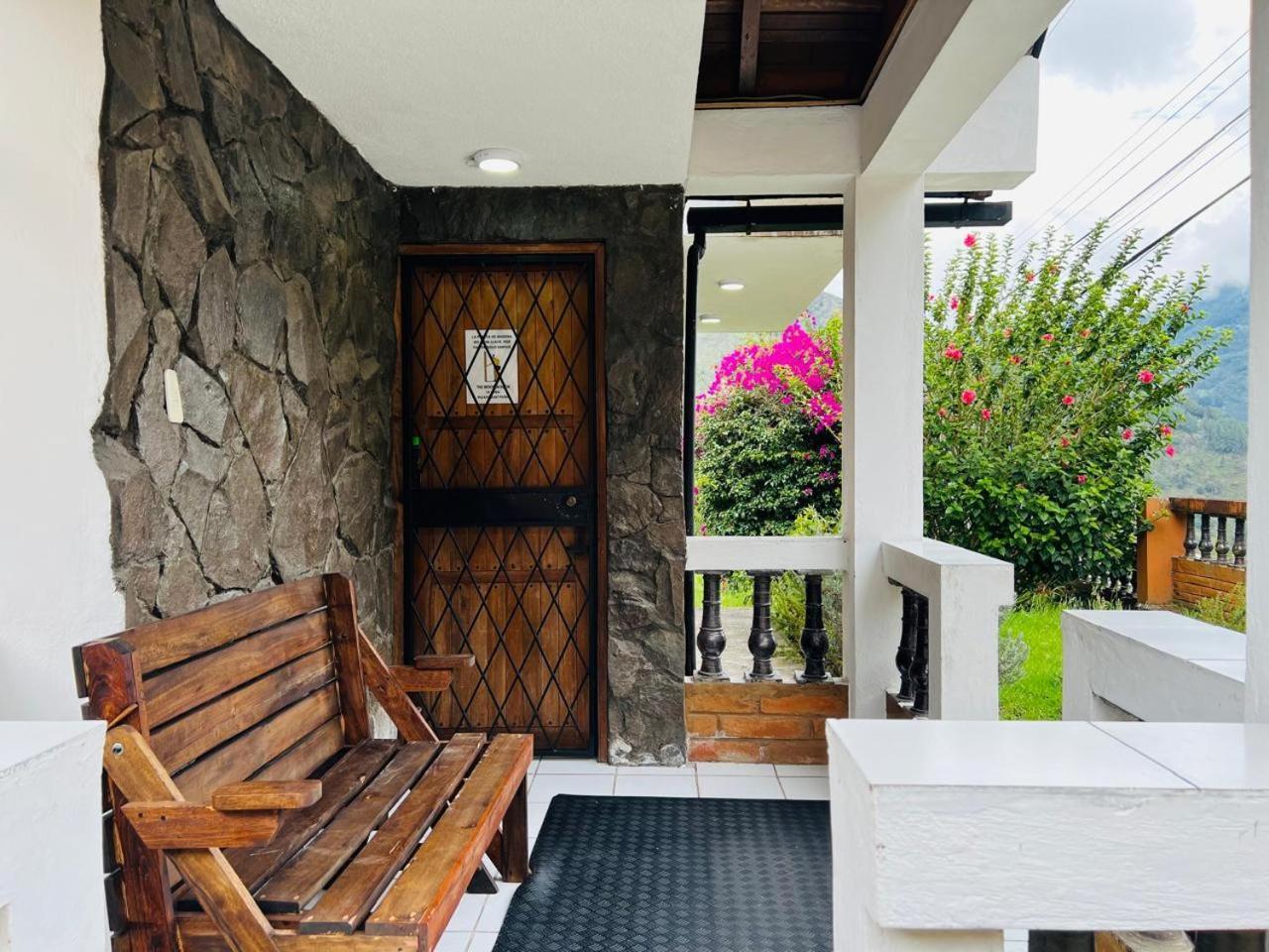 Mountain Chalet - Tungurahua Hot Springs/Aguas Termales Baños Екстериор снимка